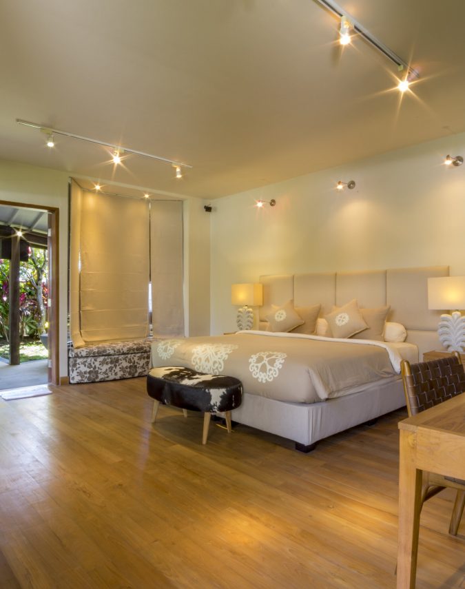 Serenity Kayu Estate – 3BR Tropical Retreat